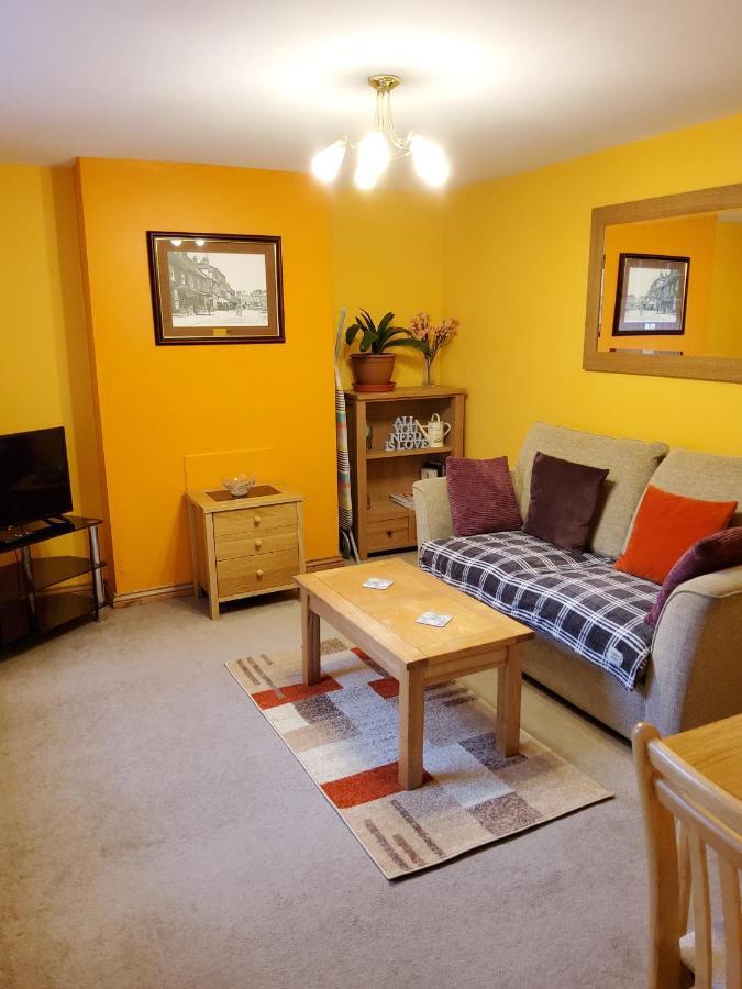 Saltburn Holidays Primrose Cottage กีสบะระ ภายนอก รูปภาพ
